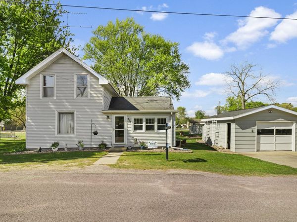 716 High Street, Arena, WI 53503