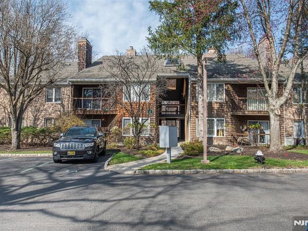 2 Tulip Crescent 1A, Unit 1A, LITTLE FALLS, NJ 07424