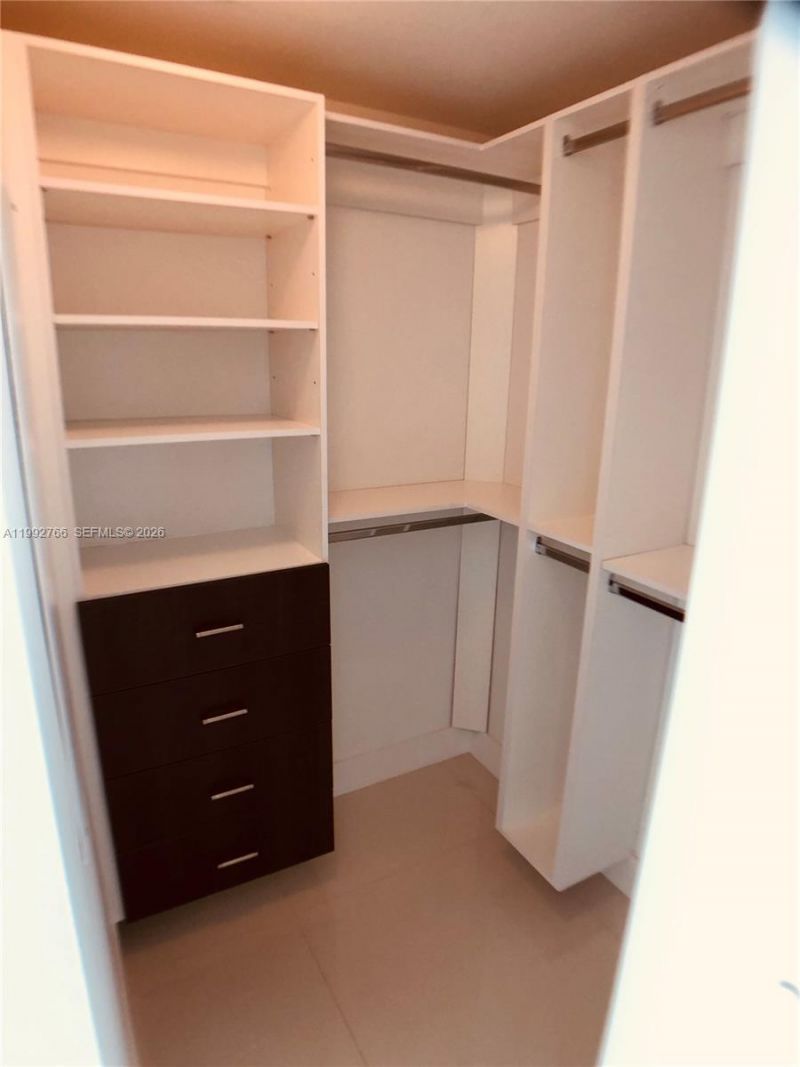 1300 S Miami Ave , Unit 4702, Miami, FL 33130 Photo