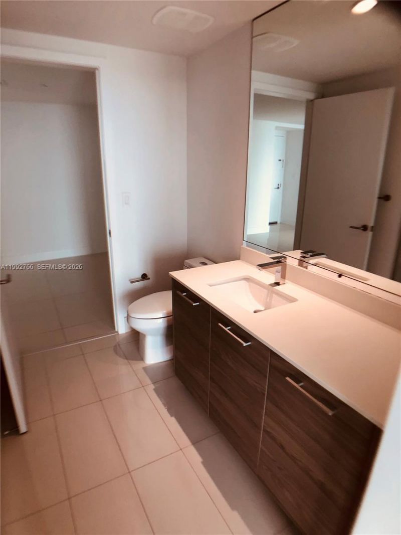 1300 S Miami Ave , Unit 4702, Miami, FL 33130 Photo