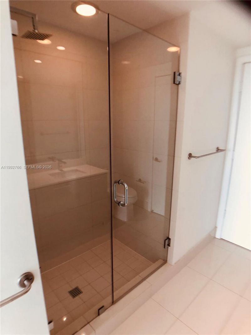 1300 S Miami Ave , Unit 4702, Miami, FL 33130 Photo