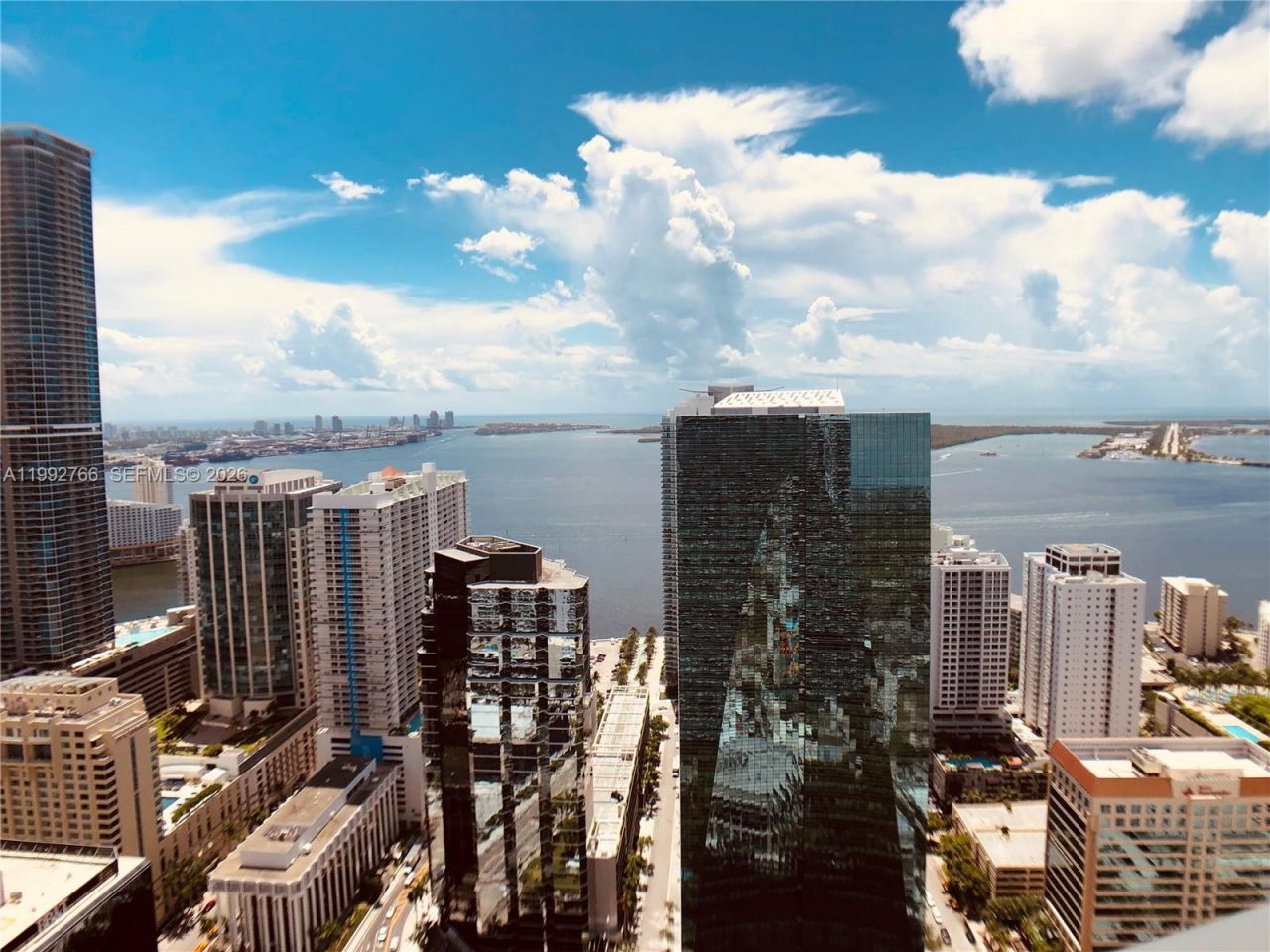 1300 S Miami Ave , Unit 4702, Miami, FL 33130 Photo