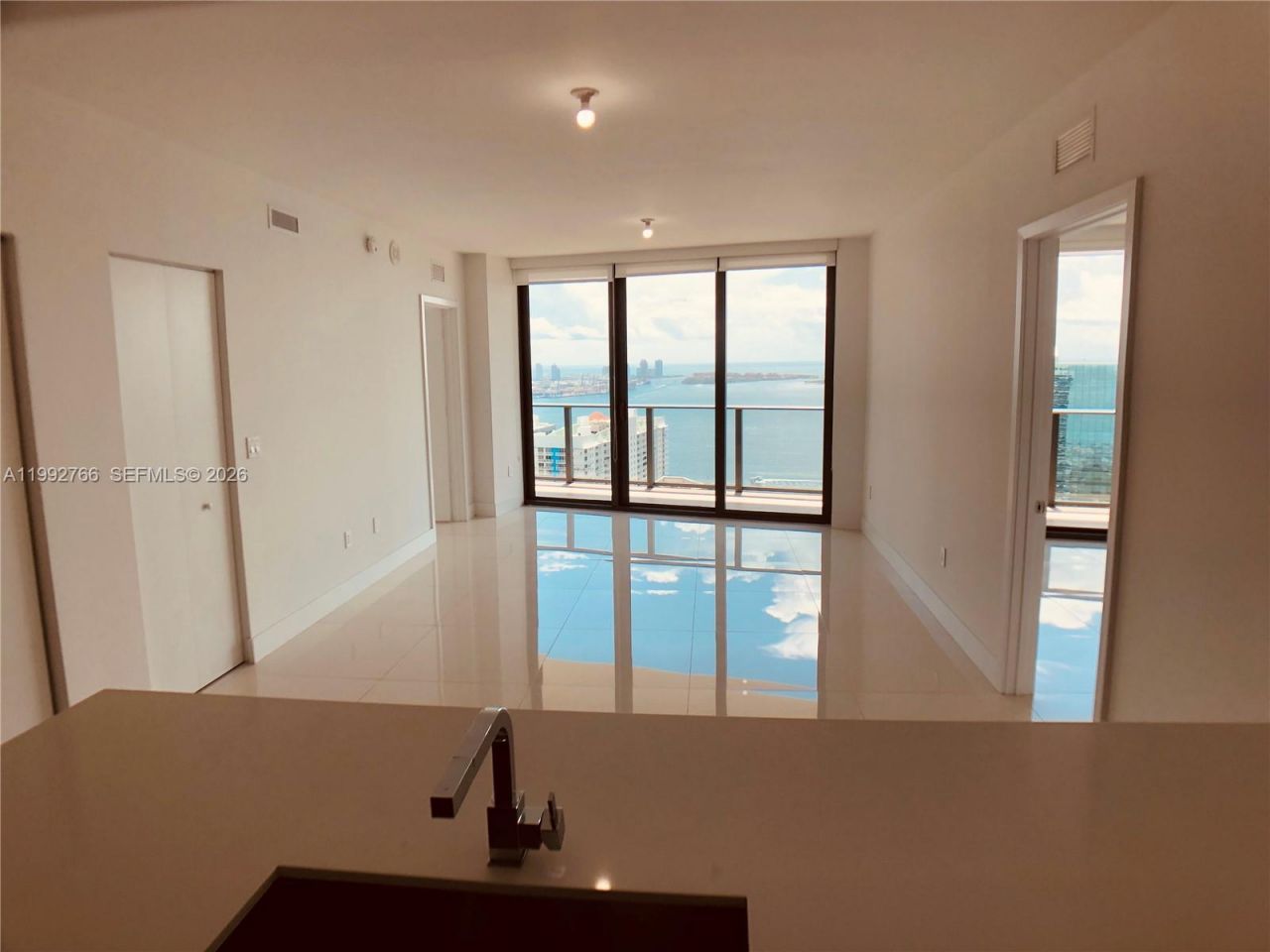 1300 S Miami Ave , Unit 4702, Miami, FL 33130 Photo