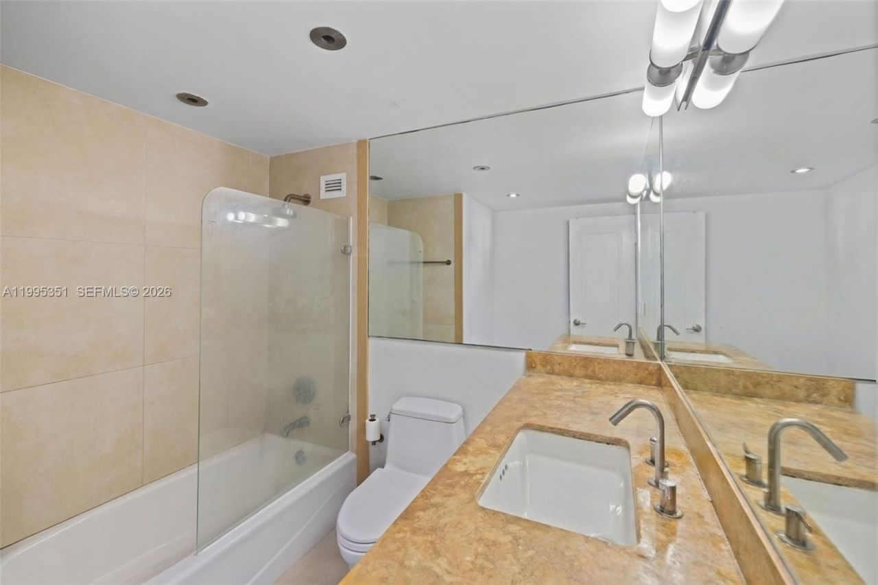 1000 West Ave , Unit 1423, Miami Beach, FL 33139 Photo