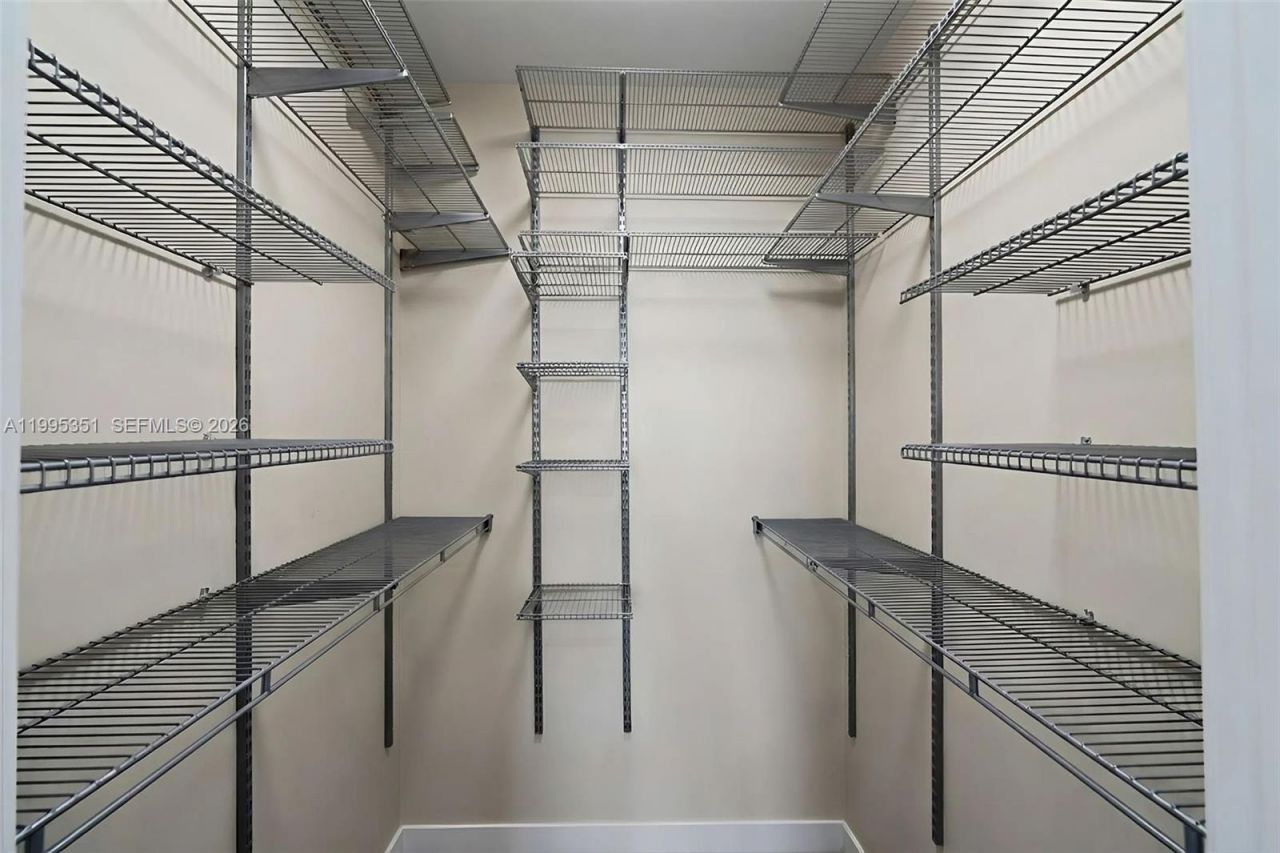 1000 West Ave, Unit 1423, Miami Beach, FL 33139 Photo