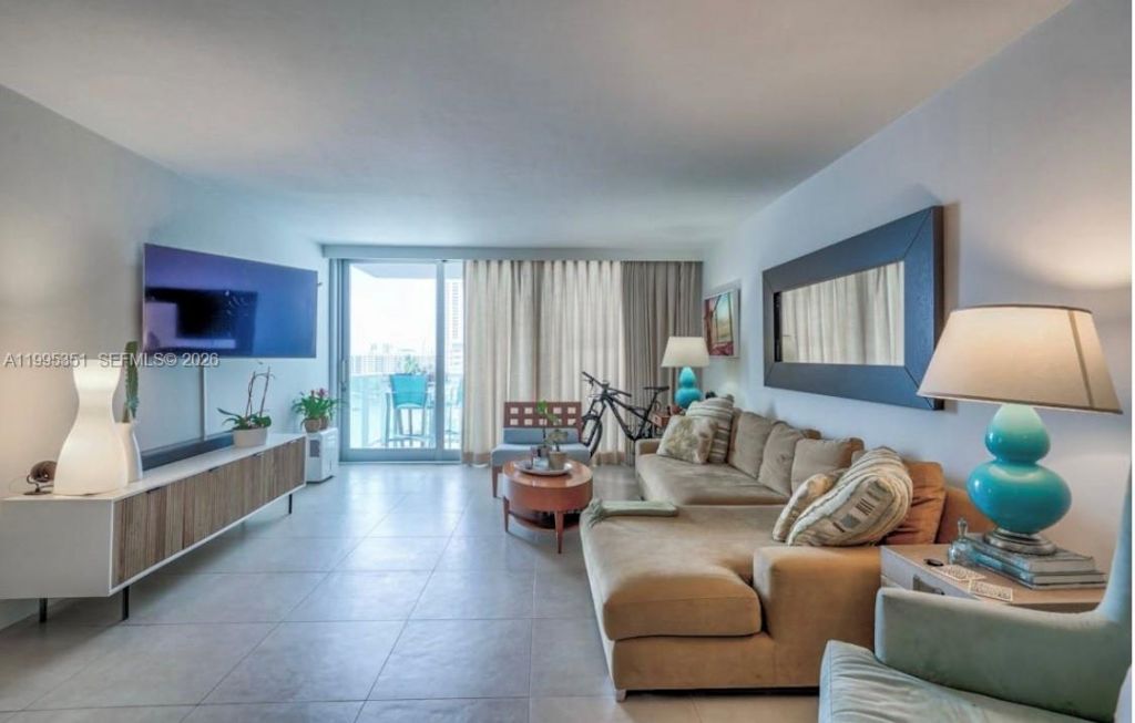 1000 West Ave , Unit 1423, Miami Beach, FL 33139 Photo