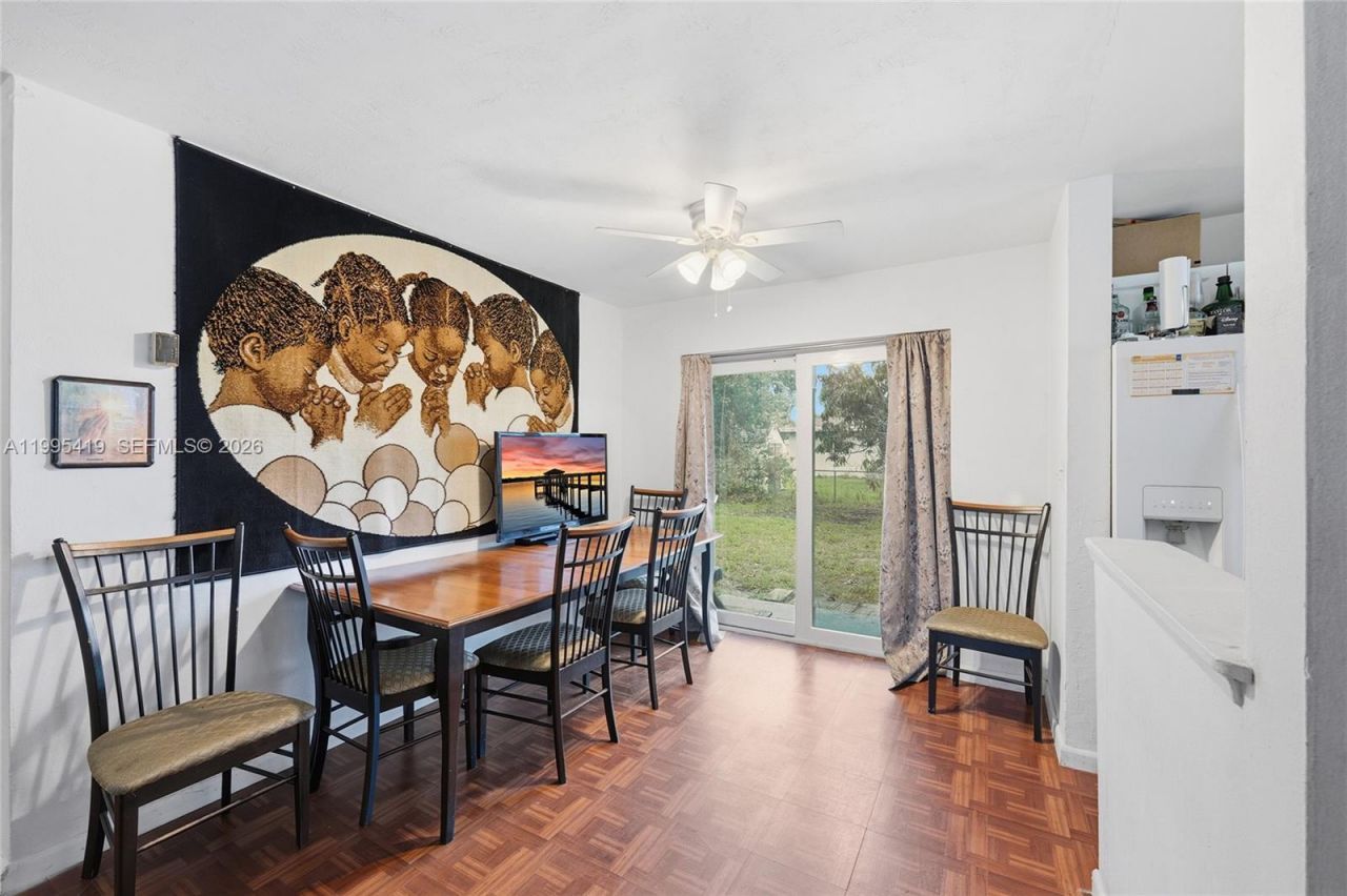 18830 NW 29th Pl , Miami Gardens, FL 33056 Photo