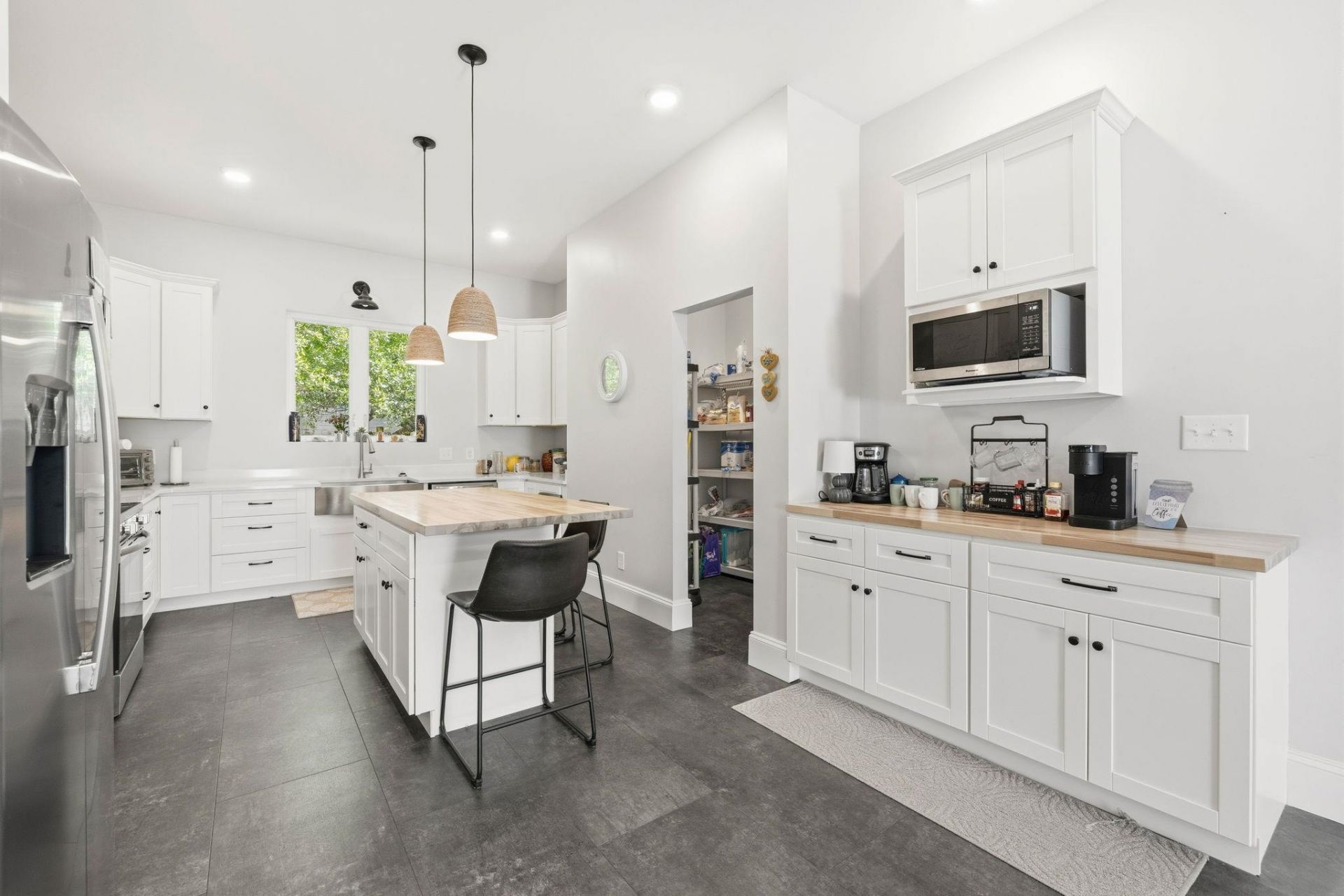 60 Madison Dr. Photo 16