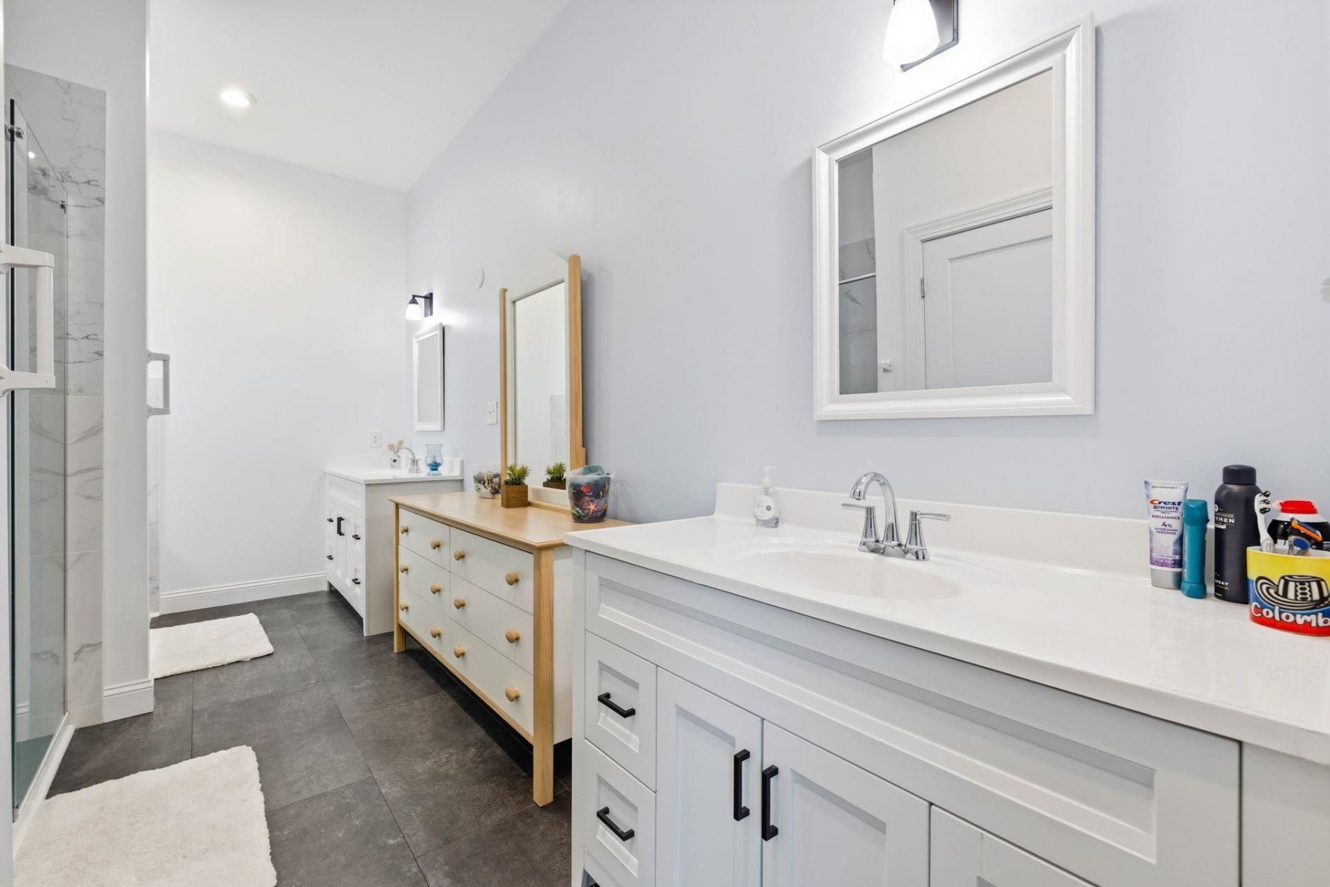 60 Madison Dr. Photo 18