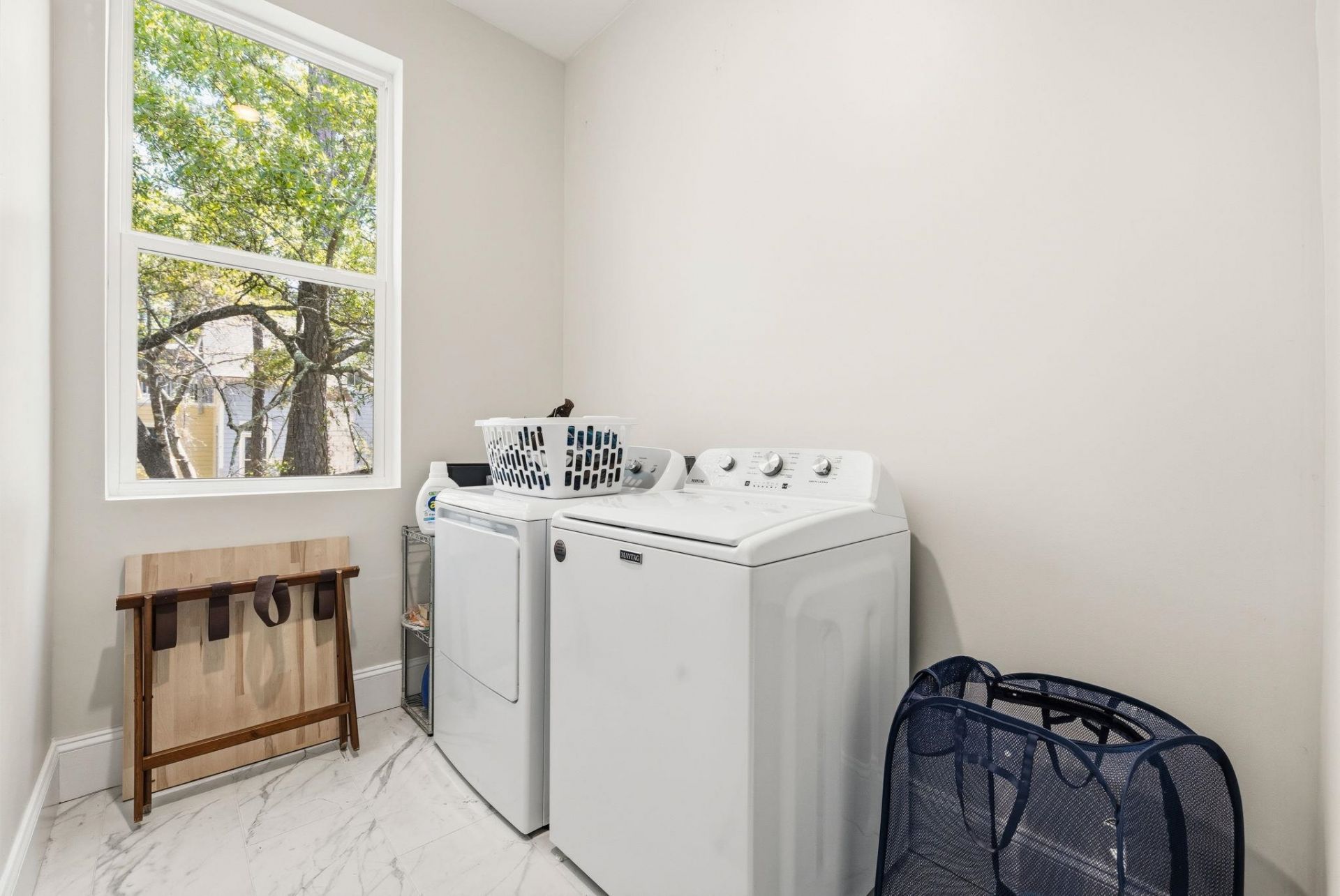 60 Madison Dr. Photo 27