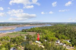 60 Madison Dr. photo 4