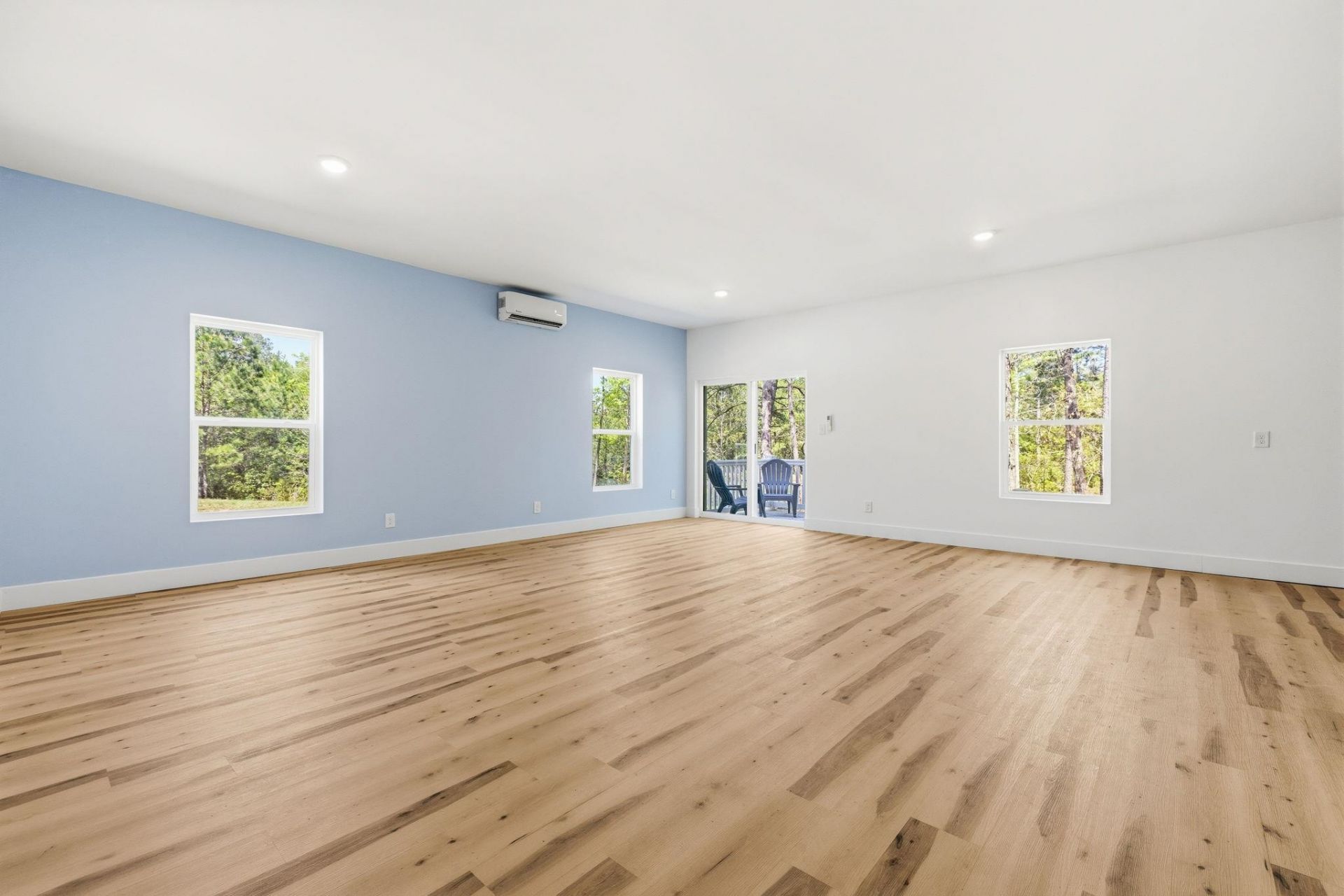 60 Madison Dr. Photo 32