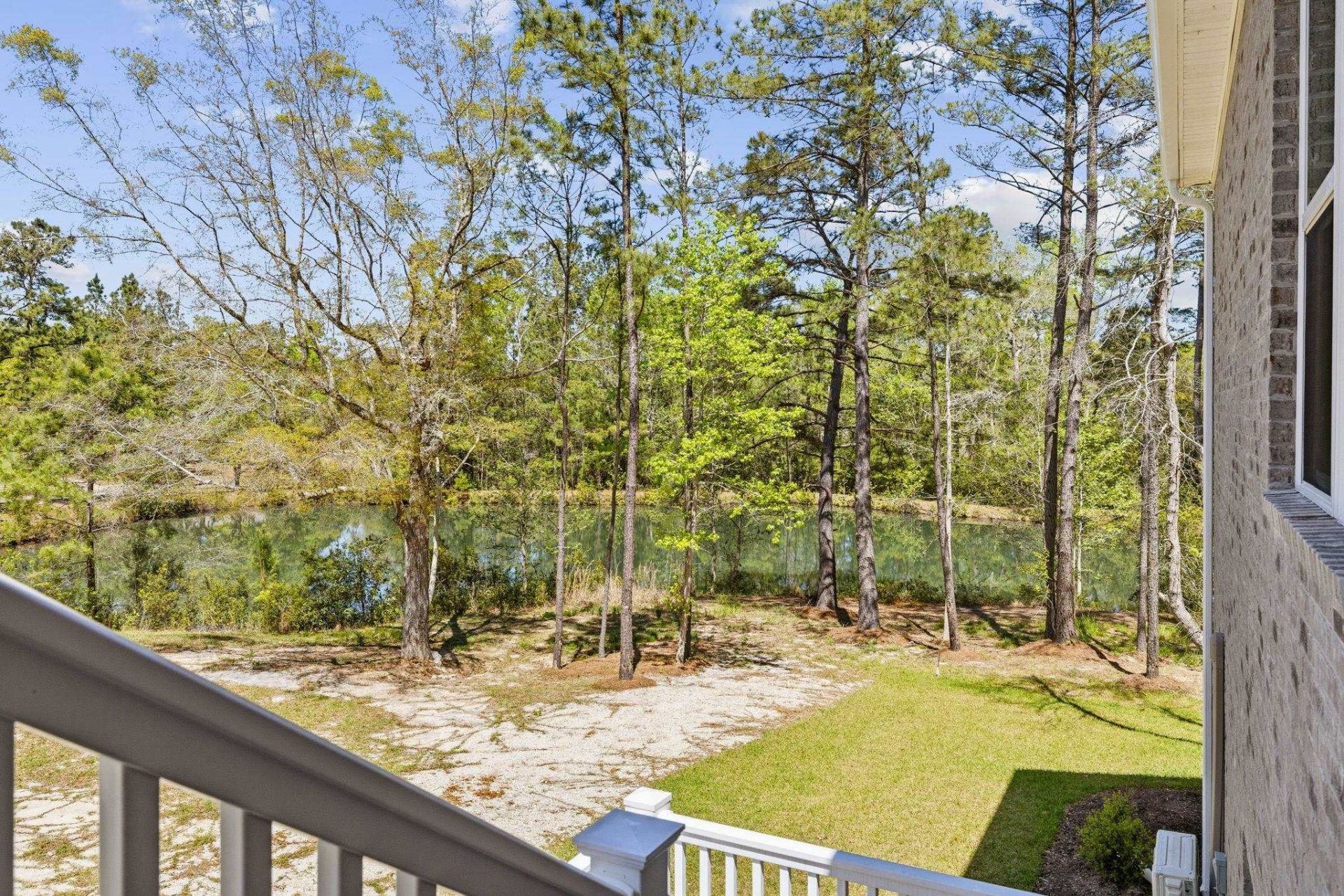 60 Madison Dr. Photo 39