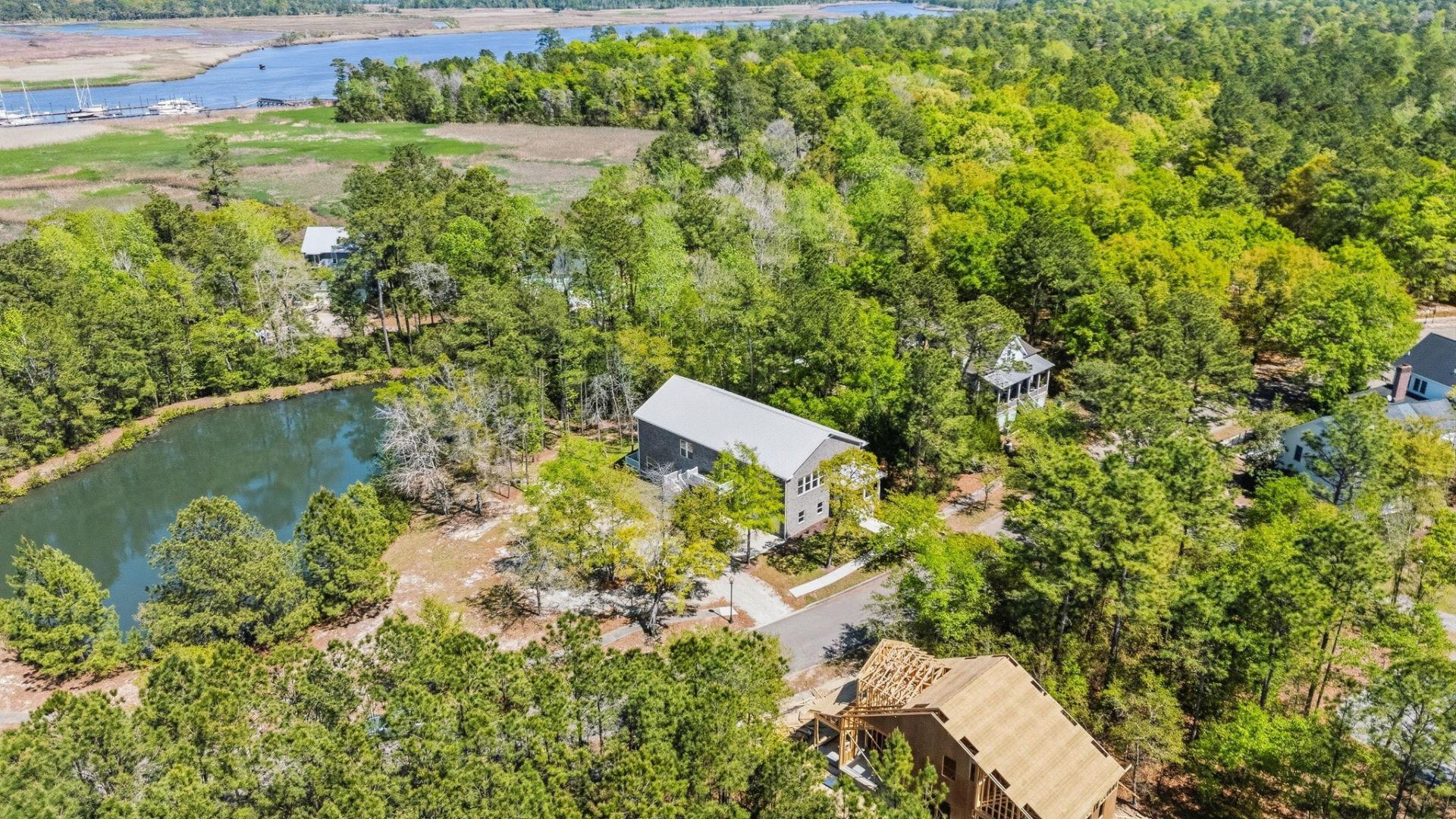 60 Madison Dr. Photo 47