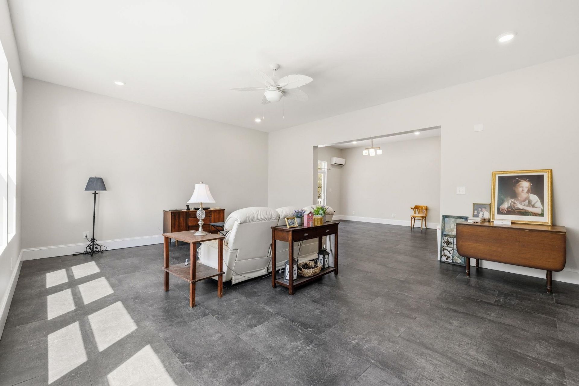 60 Madison Dr. Photo 9