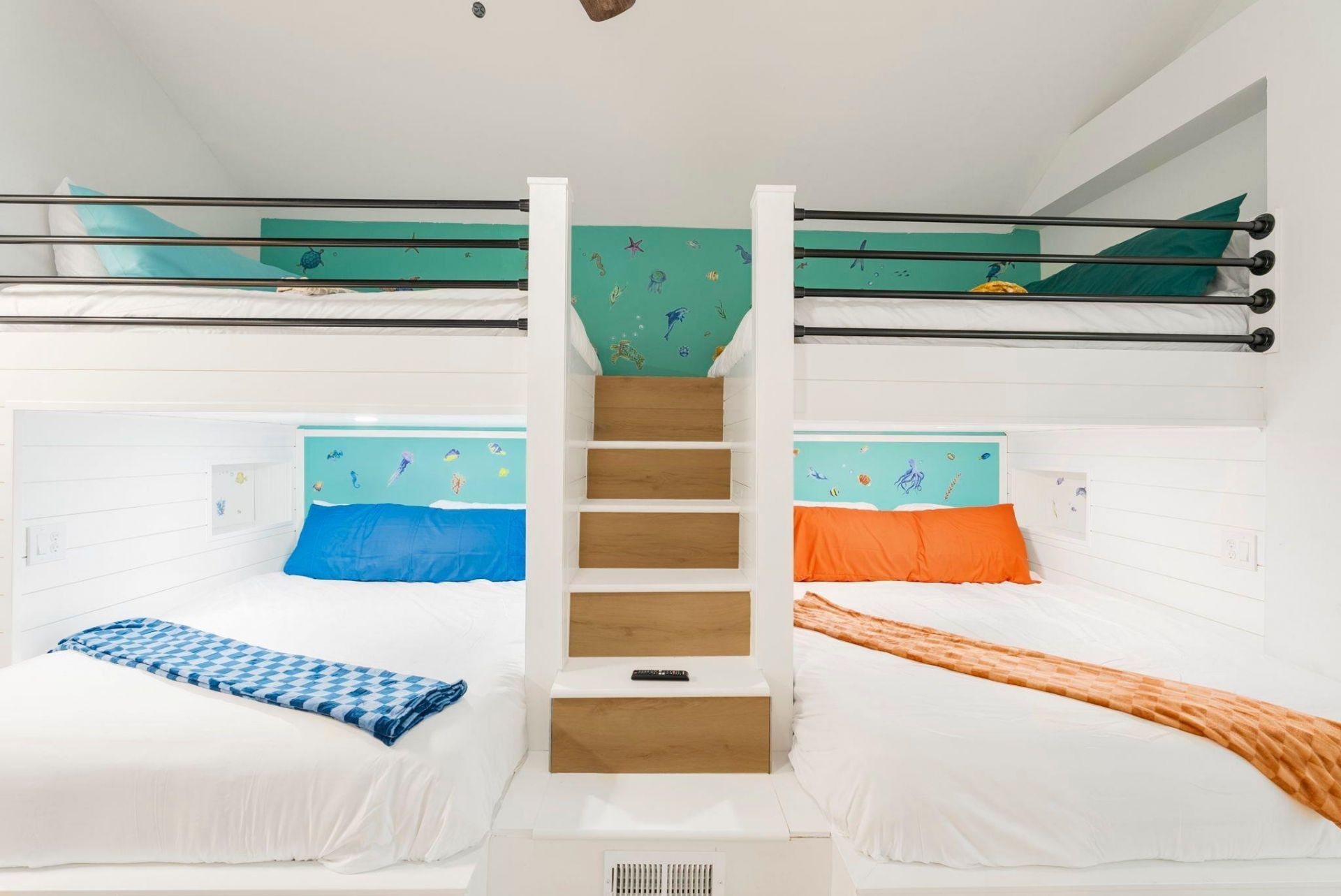 5700 Nixon St.  Photo 17