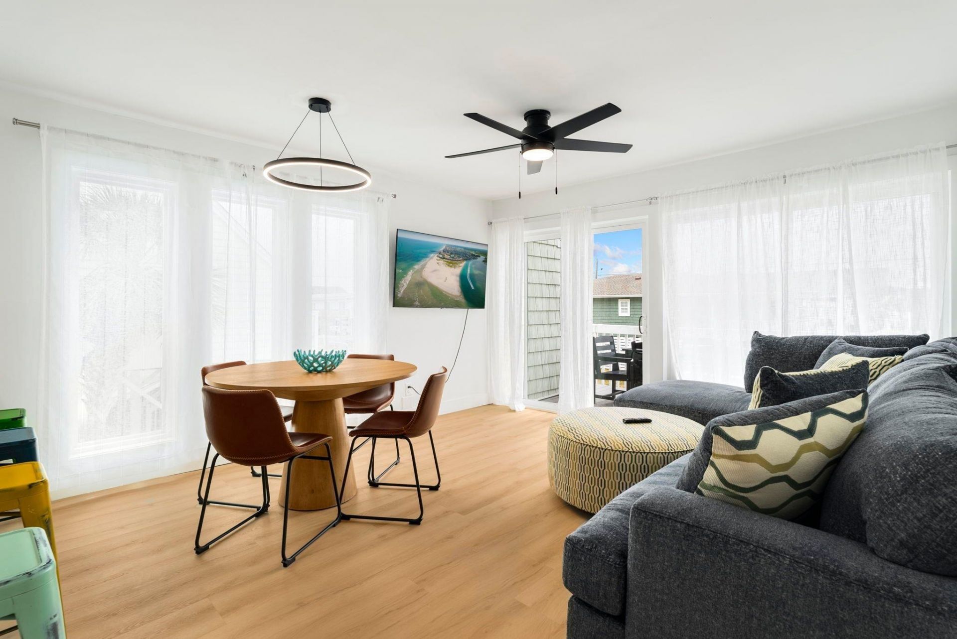 5700 Nixon St.  Photo 6