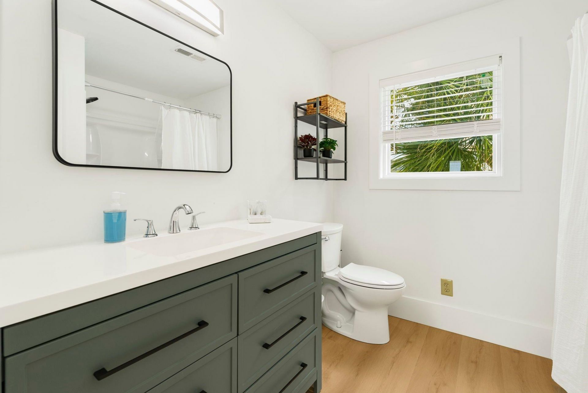 5700 Nixon St.  Photo 9