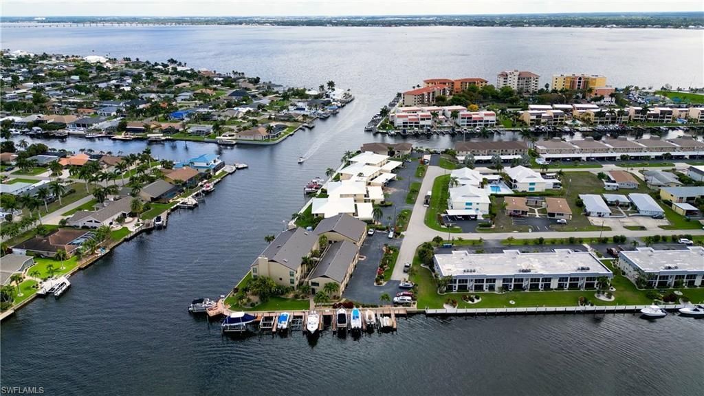 4016 SE 19th Ave, Unit 101, Cape Coral, FL 33904 Photo