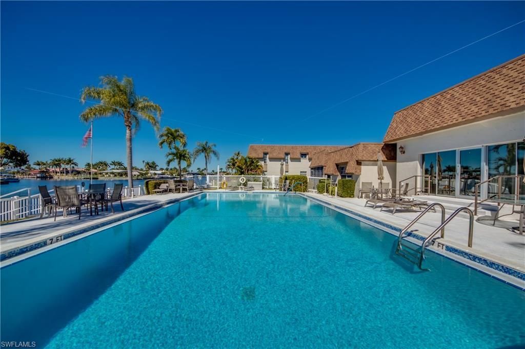 4016 SE 19th Ave, Unit 101, Cape Coral, FL 33904 Photo