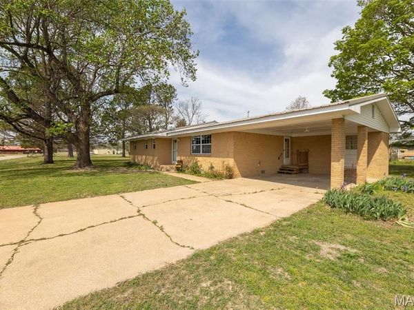 323 Marler Street , Neelyville, MO 63954