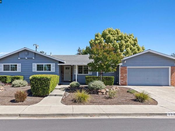 1724 Carriage Dr, Walnut Creek, CA 94598