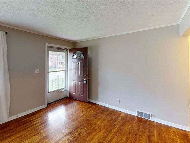 462 Roosevelt Avenue , Cuyahoga Falls, OH 44221 Photo 2