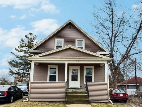 1143 VAN BUREN AVENUE, Oshkosh, WI 54902