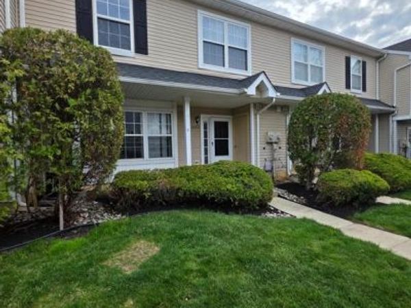 2602 SAXONY DRIVE , MOUNT LAUREL, NJ 08054
