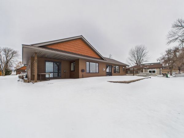 28840 S Shore Drive , Starbuck, MN 56381