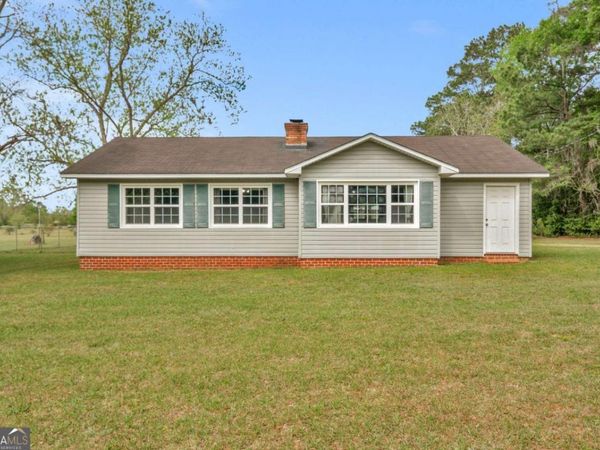 5837 Youmans Chapel Road, Blackshear, GA 31516