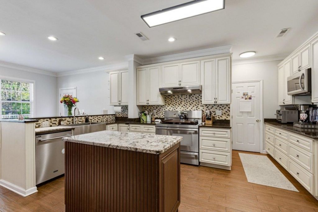426 Blackberry Ln. Photo 15