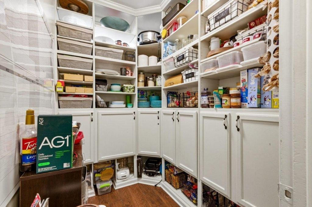 426 Blackberry Ln.  Photo 16