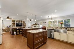 426 Blackberry Ln.  photo 4