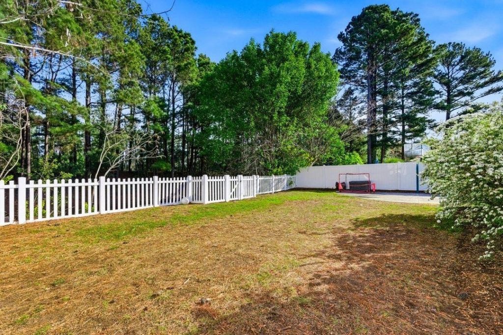 426 Blackberry Ln. Photo 35