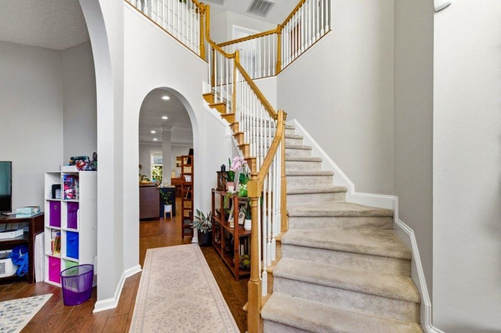 426 Blackberry Ln.  Photo 6