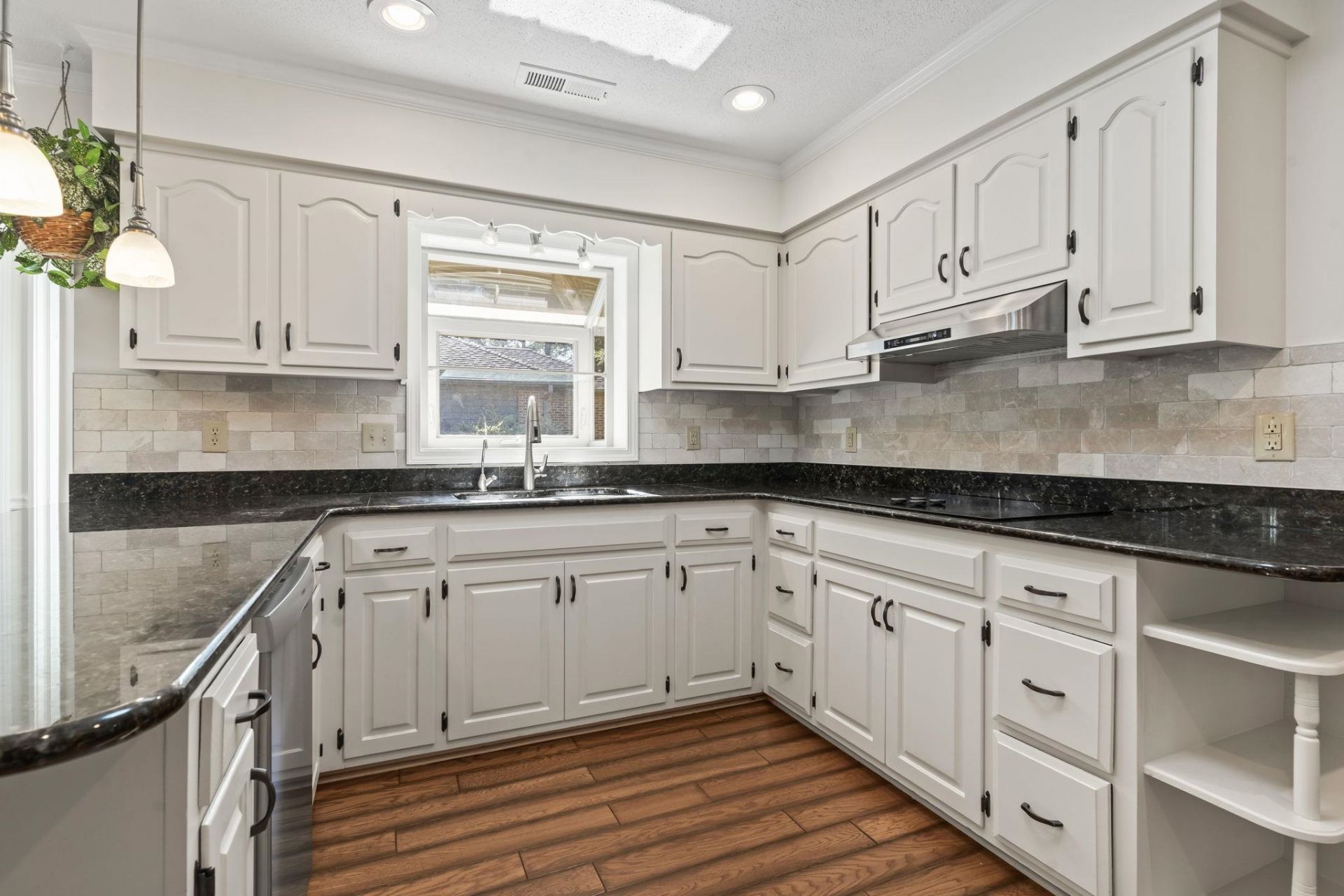 8207 Timber Ridge Rd. Photo 16