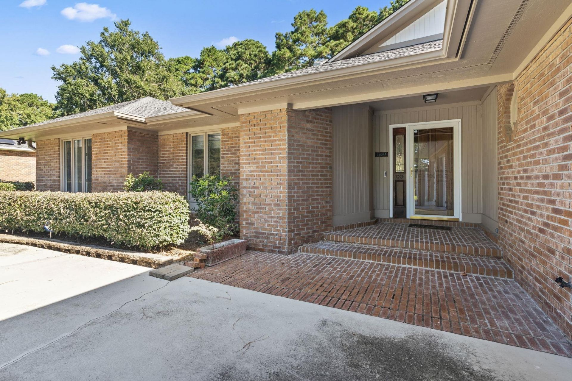8207 Timber Ridge Rd. Photo 3