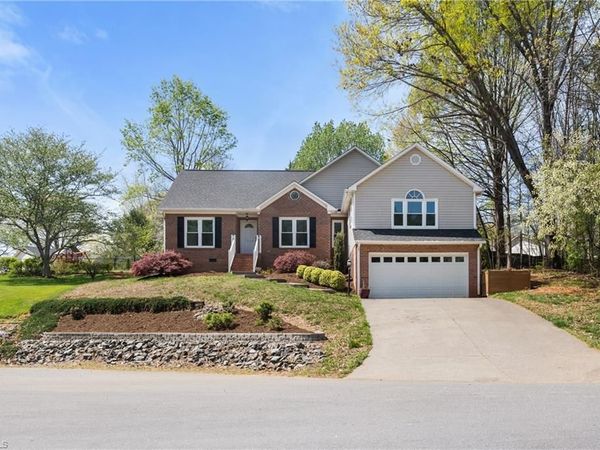 1010 Norwood Lane , Lewisville, NC 27023