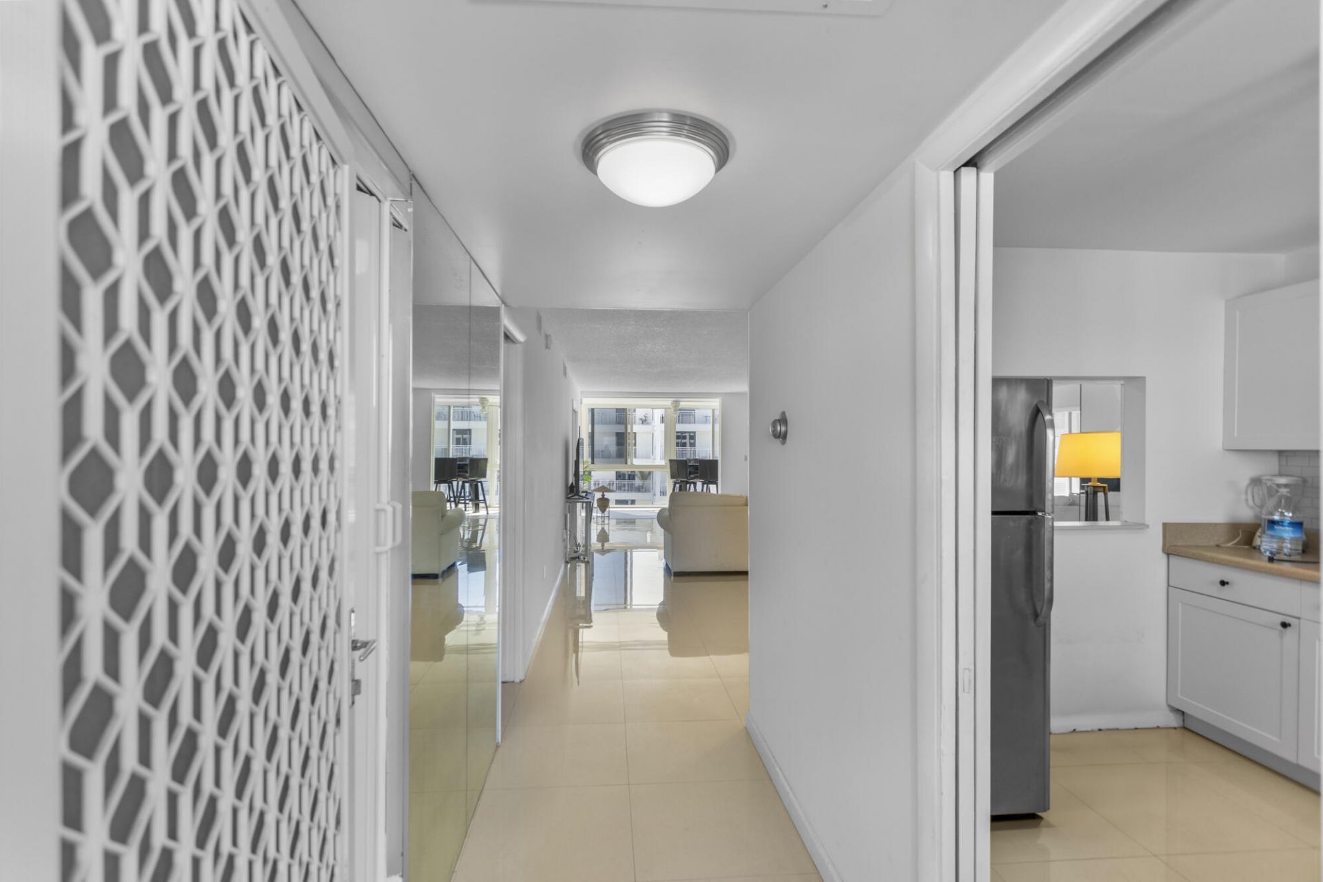 3100 NE 49th Street, Unit 1008, Fort Lauderdale, FL 33308 Photo