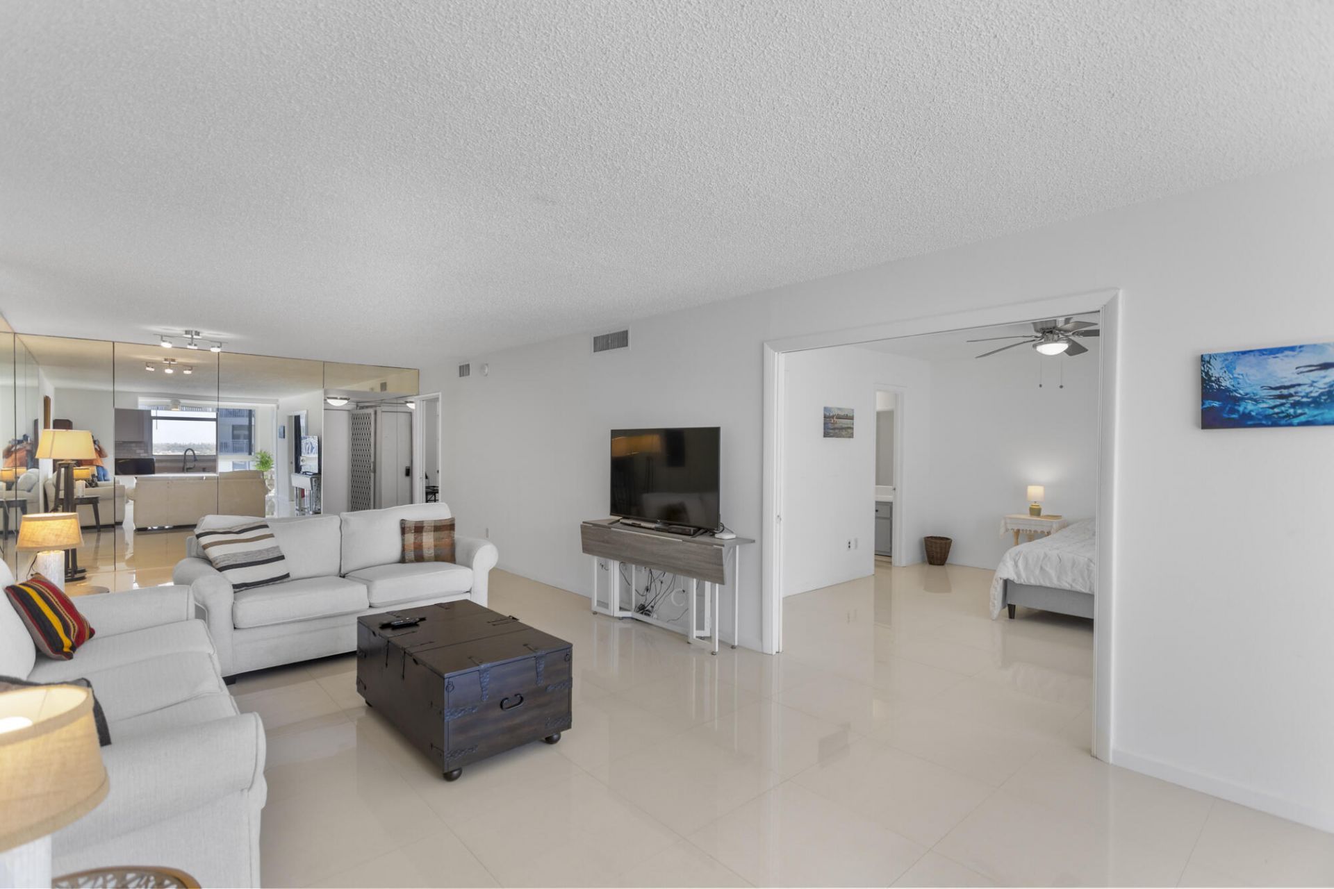 3100 NE 49th Street, Unit 1008, Fort Lauderdale, FL 33308 Photo