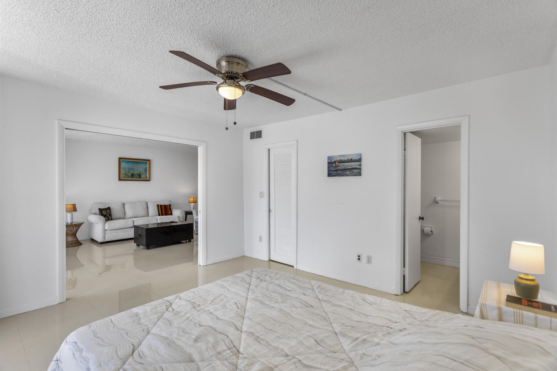 3100 NE 49th Street, Unit 1008, Fort Lauderdale, FL 33308 Photo