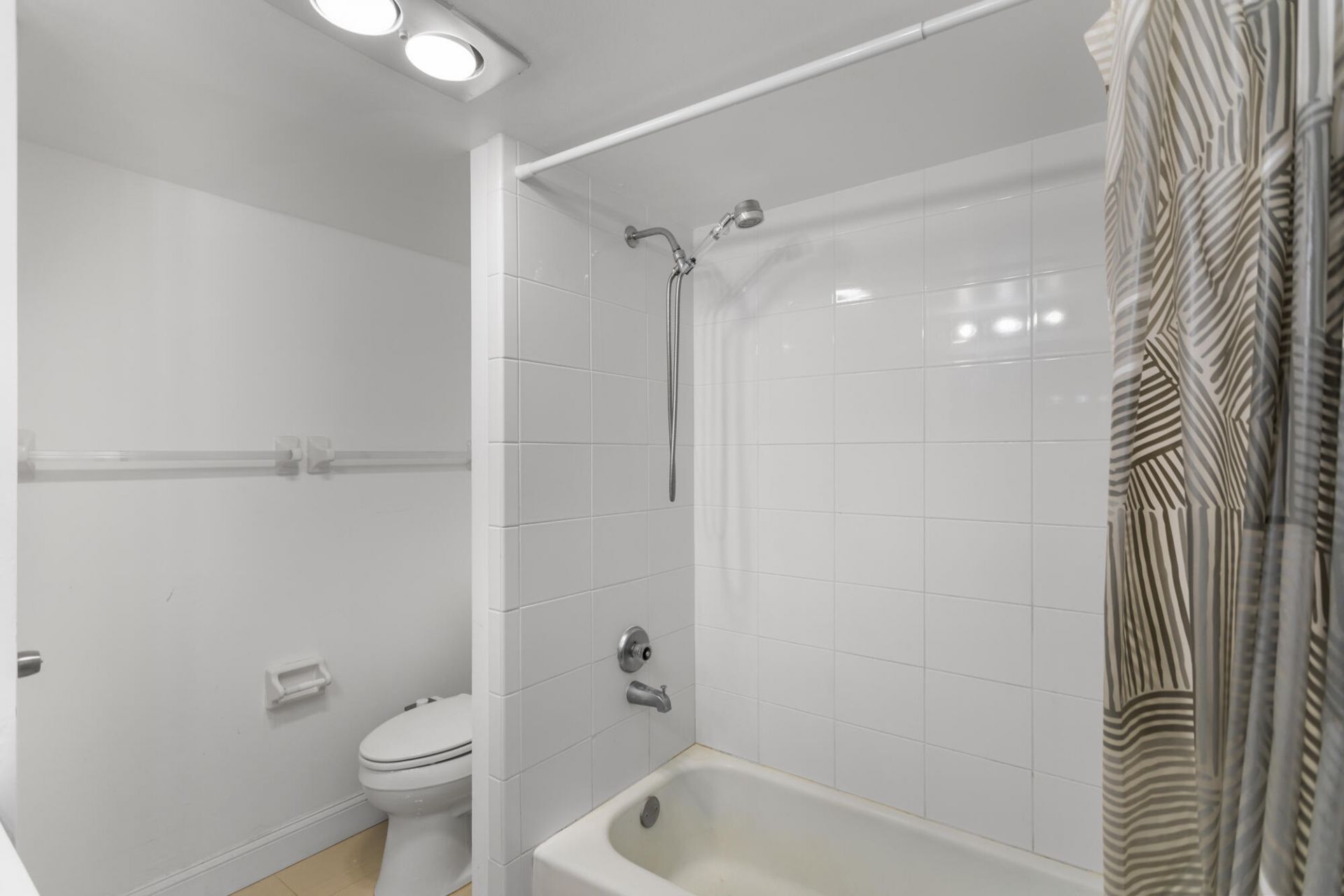 3100 NE 49th Street, Unit 1008, Fort Lauderdale, FL 33308 Photo