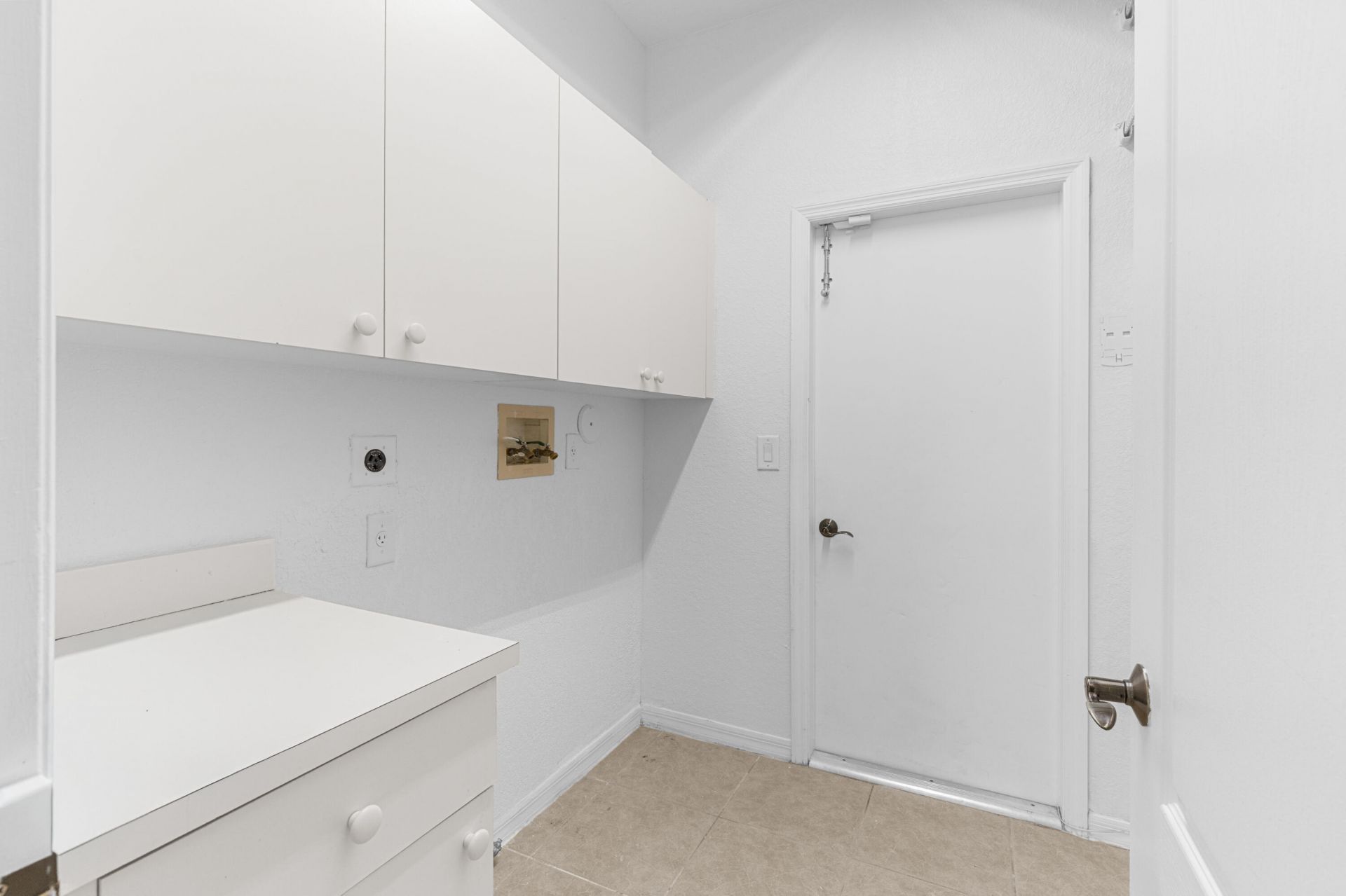 19389 SW 64th Street, Pembroke Pines, FL 33332 Photo