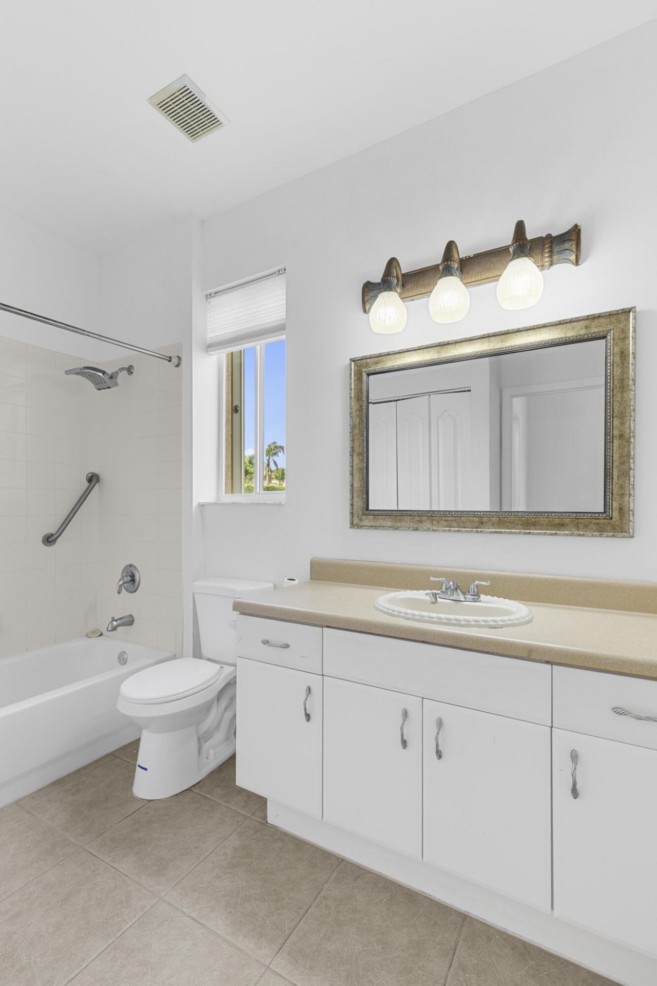 19389 SW 64th Street, Pembroke Pines, FL 33332 Photo