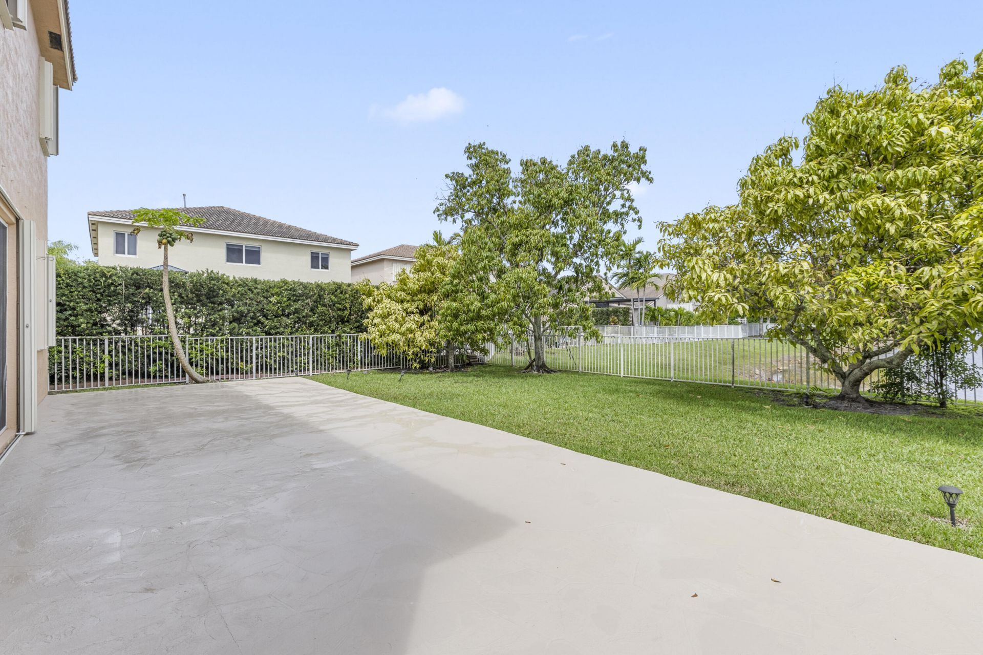 19389 SW 64th Street, Pembroke Pines, FL 33332 Photo