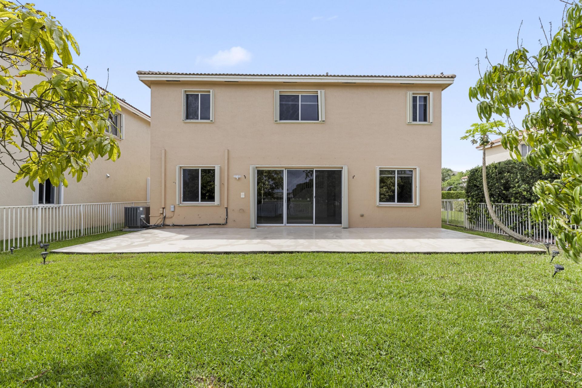 19389 SW 64th Street, Pembroke Pines, FL 33332 Photo