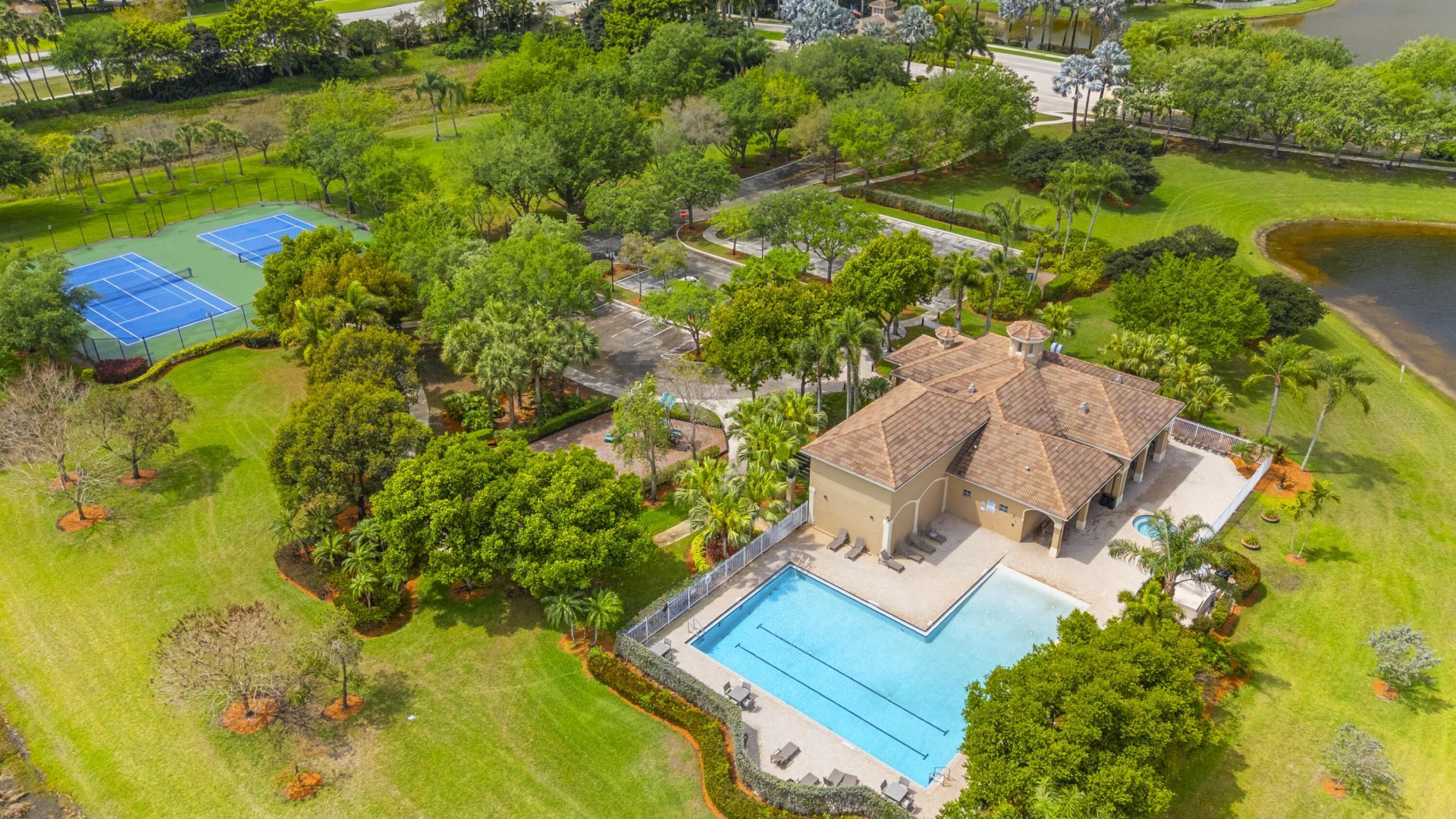 19389 SW 64th Street, Pembroke Pines, FL 33332 Photo