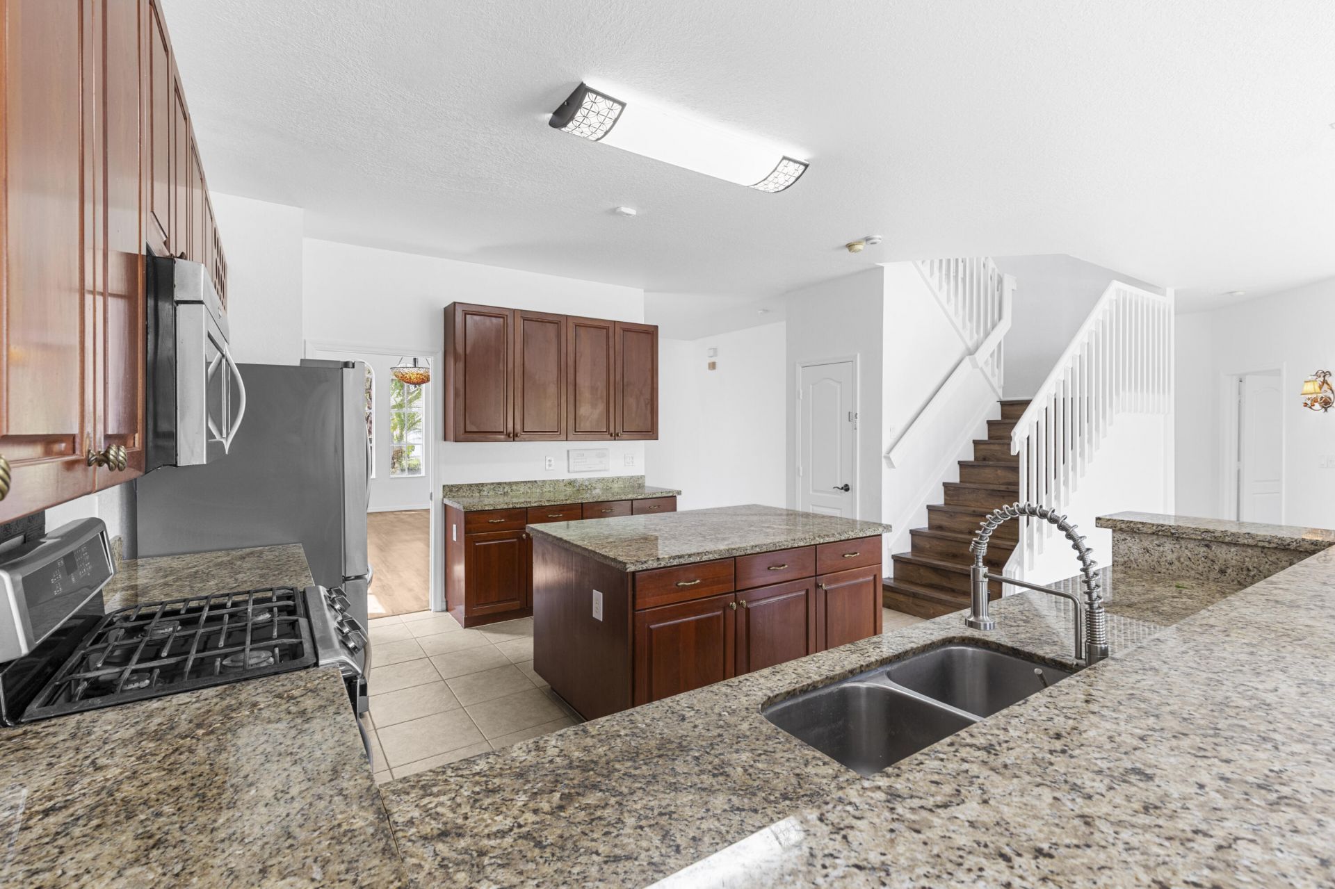 19389 SW 64th Street, Pembroke Pines, FL 33332 Photo