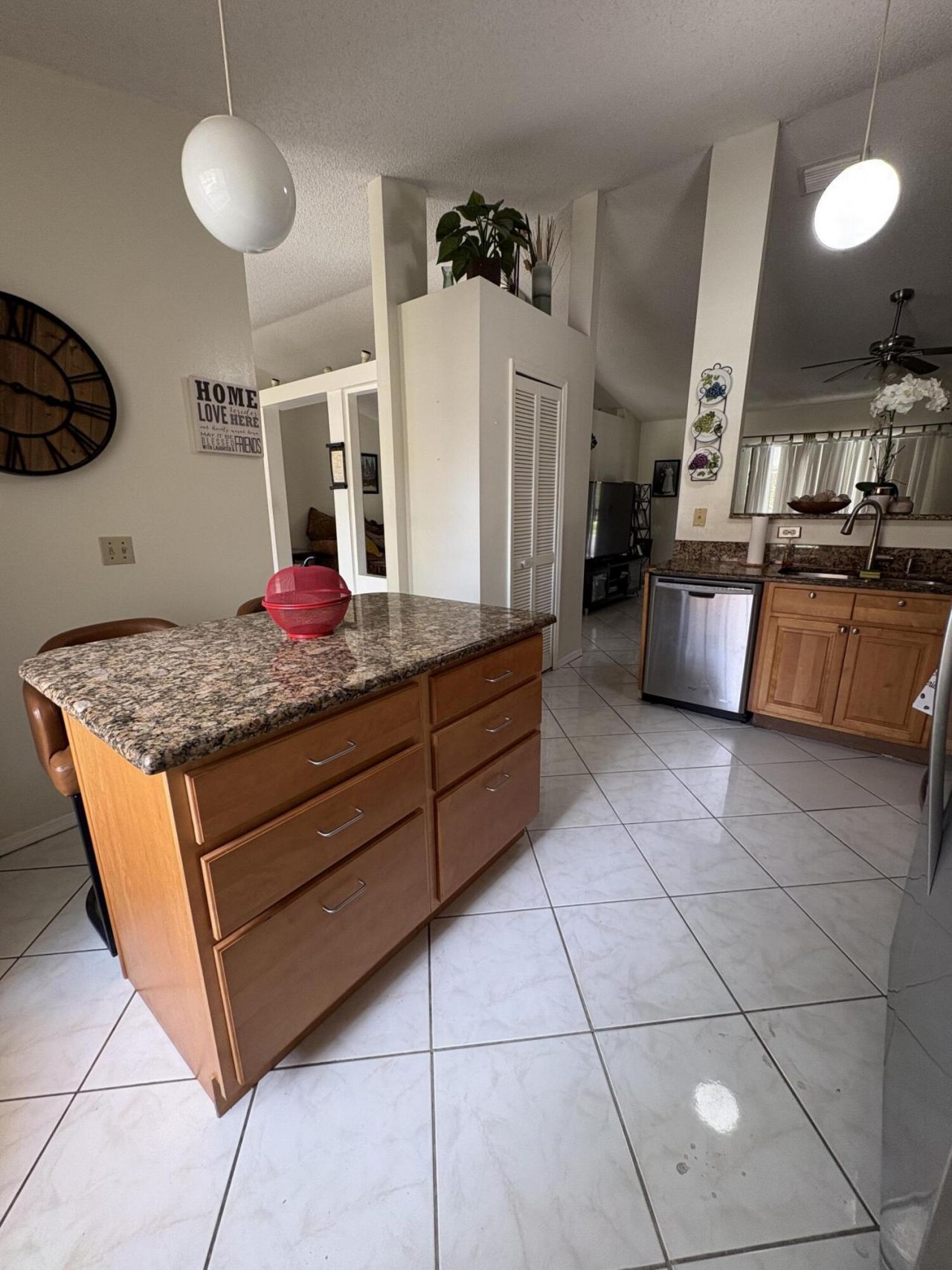 537 NW Biscayne Drive, Port Saint Lucie, FL 34983 Photo